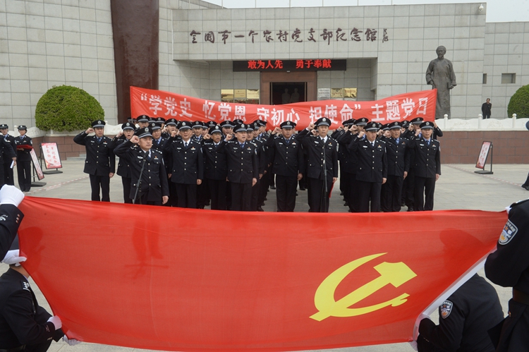 新華社評論員：以昂揚奮斗姿態(tài)開拓發(fā)展新局